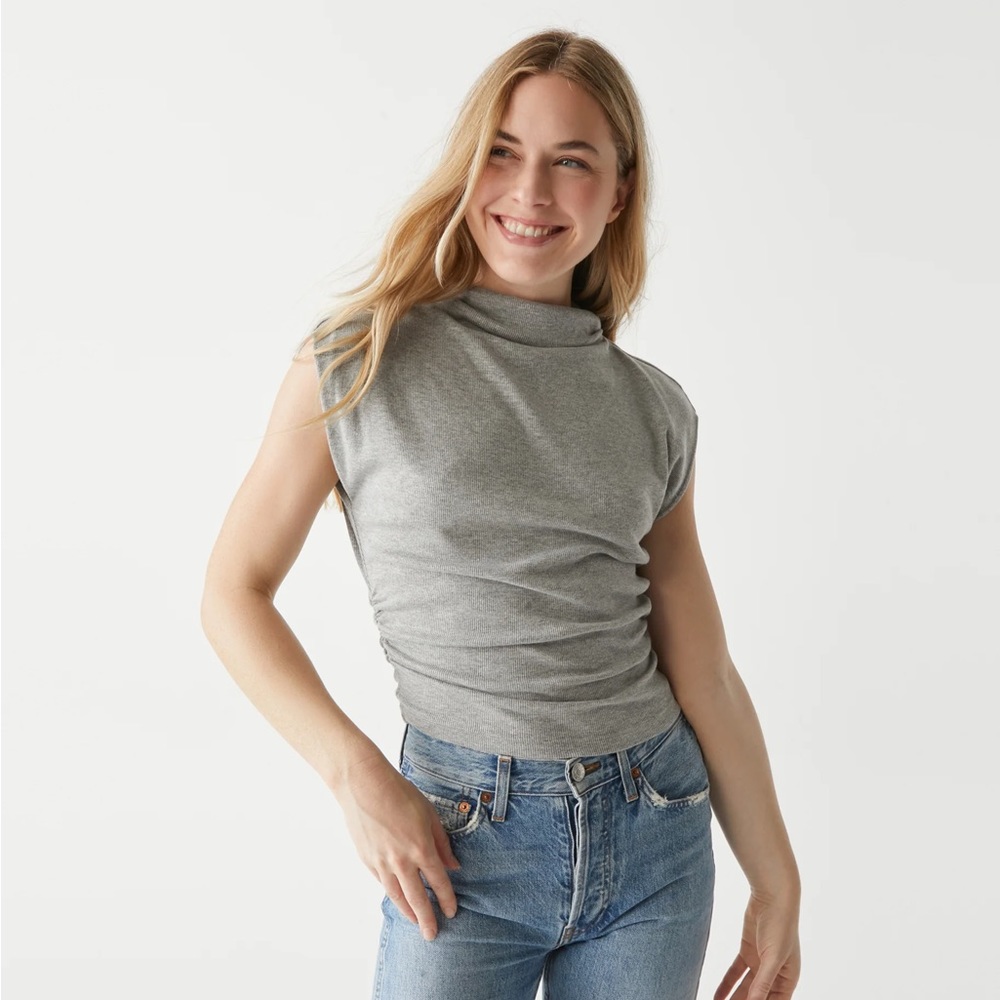 Michael Stars Gray Short Sleeve Tee